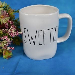 Rae Dunn "SWEETIE" Mug